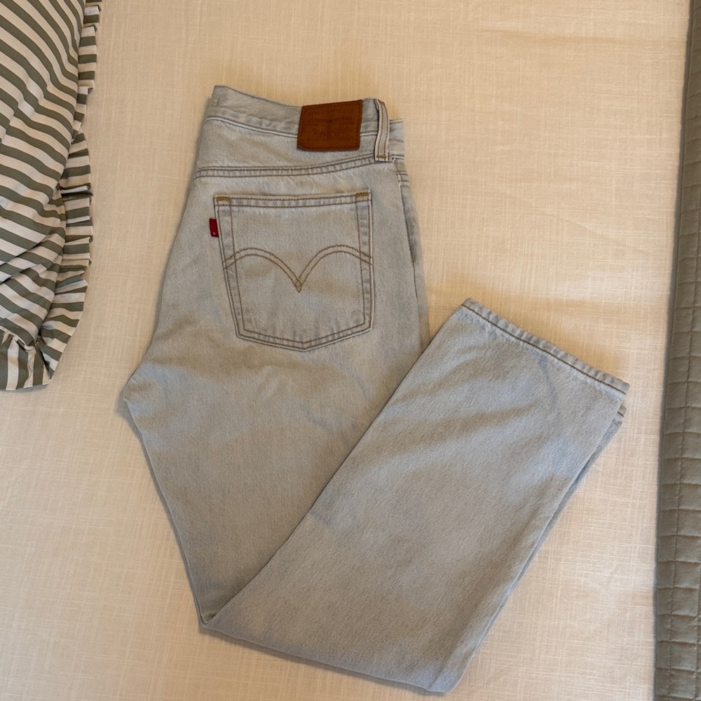 Levi's Women’s Wedgie Straight Jeans